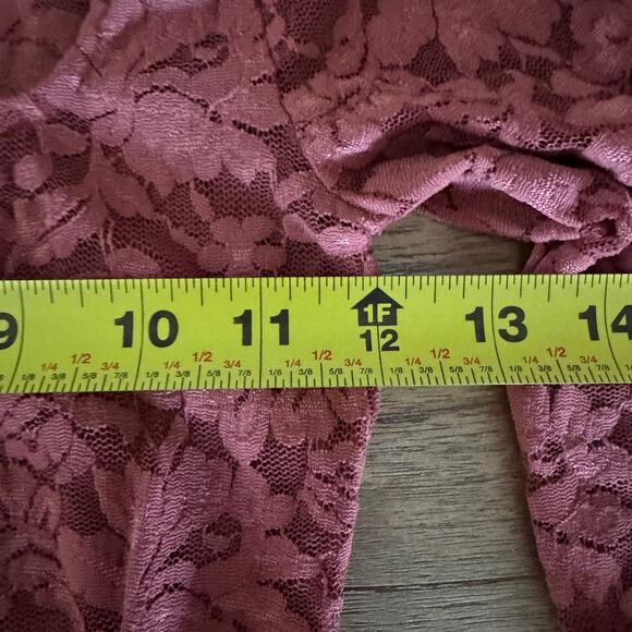 Anthropologie Puff-Sleeve Sheer Lace Top - Size XXS - Picture 4 of 6